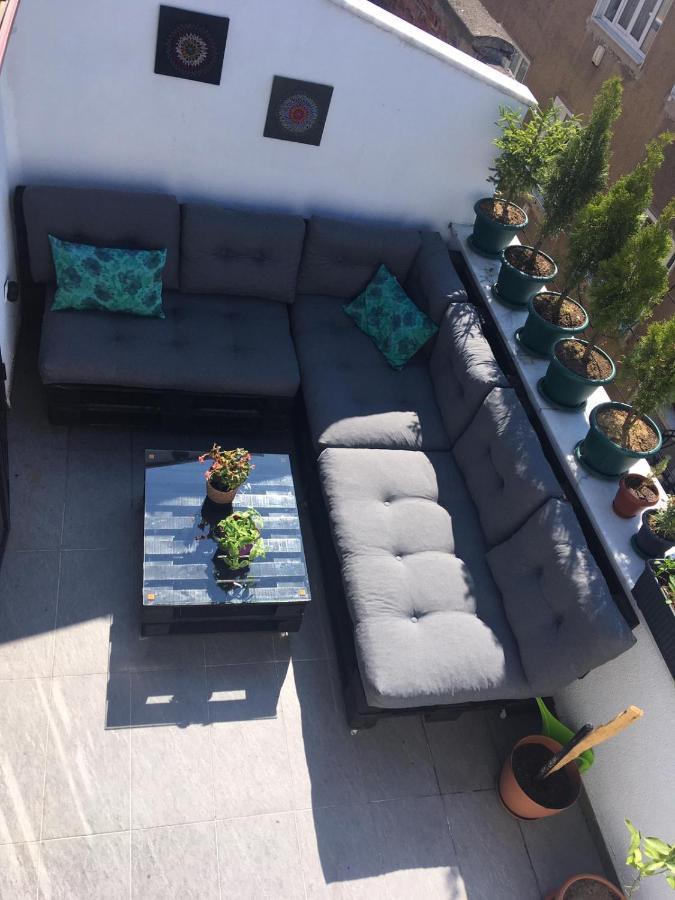 Апартаменти Duplex With Terrace In Center,5Mn Walk To Istiklal Стамбул Екстер'єр фото