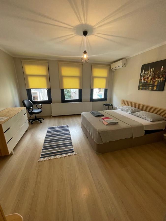 Апартаменти Duplex With Terrace In Center,5Mn Walk To Istiklal Стамбул Екстер'єр фото